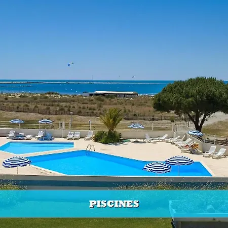 Camarg'beach Vue Mer-piscines-plages-tennis-parking-4pers דירה *
